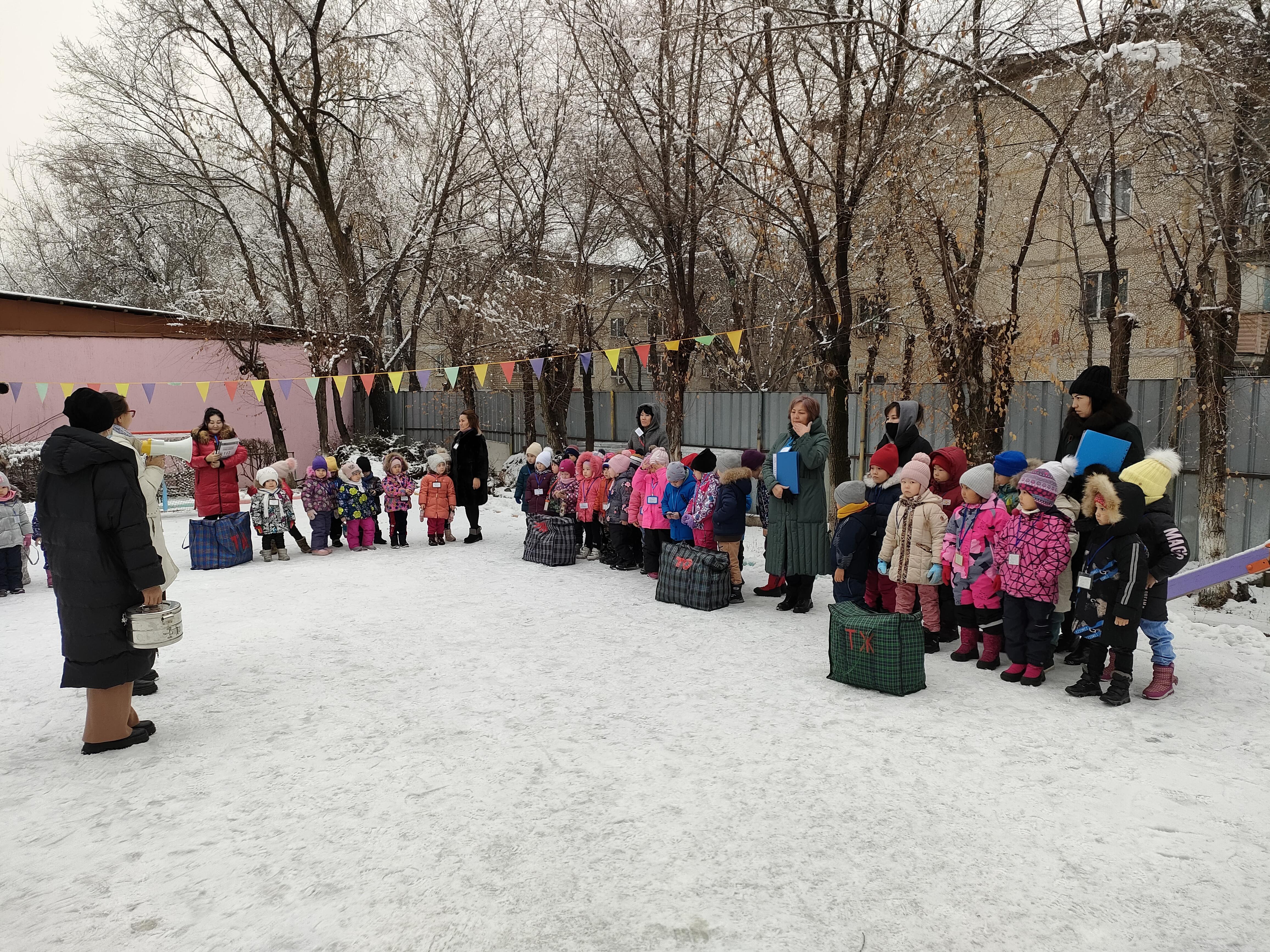 Жер сілкінісі кезіндегі сейсмикалық жаттығу  мен өрт кезінде авариялық жаттығу
