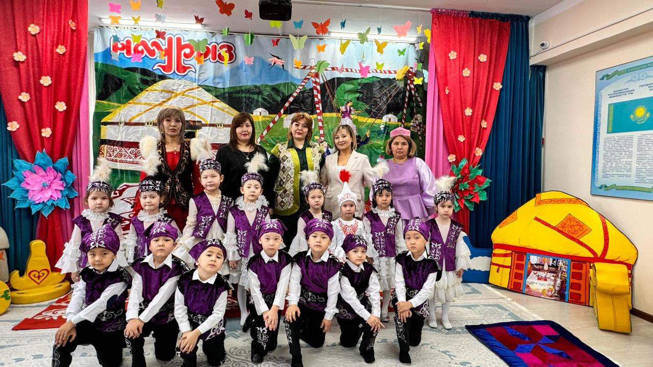 Наурыз мерекесіне арналған ертеңгілік, Қазақтың ұлттық ойыны. "Асық ату" "Тақия тастамақ" Мектепалды "Ұшқын" тобының тәрбиешілері: Тойбазарова М. Р Таженова А.С"